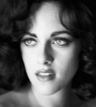 Кристен Стюарт в ч/б