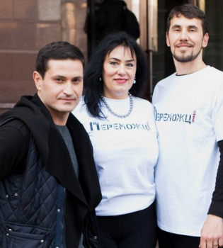 Елена Шоптенко, Ахтем Сеитаблаев, Егор Гордеев и другие звезды провели танцевальную зарядку для благотворительного забега &laquo;Переможці&raquo;