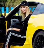 У кого лучше: Леся Никитюк присоединилась к флэшмобу Виктртории Бекхэм и показала свою растяжку