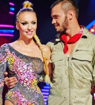 Танцы их связали: Степан Мисюрка снимется в новом клипе Оли Поляковой