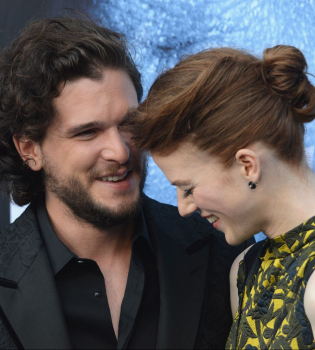 Кит Харрингтон рассказал о том, как сделал предложение Роуз Лесли: "Все пошло не по плану"