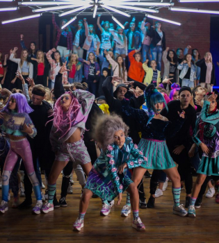 Open Kids зажгли с брутальными парнями