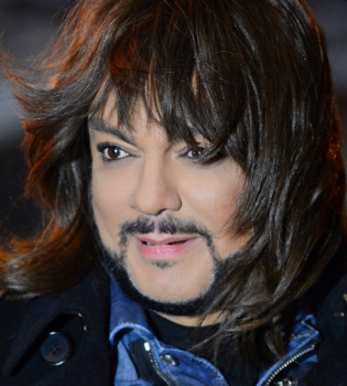 Филипп Киркоров впервые за долгое время сменил прическу