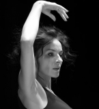 Как настоящая балерина: Надежда Мейхер восхитила снимком на пуантах