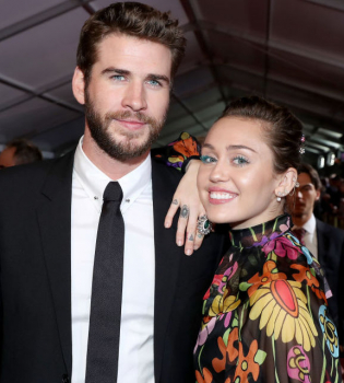 Красивая пара! Майли Сайрус и Лиам Хемсворт впервые после воссоединения появились на публике вместе