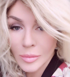 Первый хит Табриза: Ирина Билык показала своего младшего сына