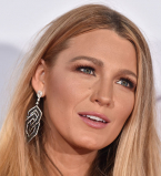 Блейк Лайвли стильные образы