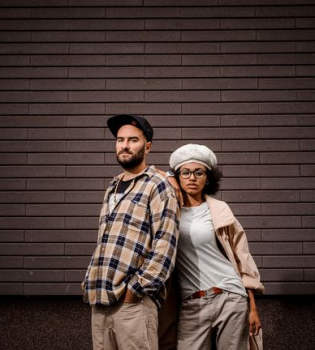 Новый клип от группы Сальто Назад на песню Її