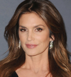 Синди Кроуфорд, Хайди Клум, Селена Гомес и другие звезды блистают на премии InStyle