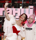 Чудеса случаются: Надя Дорофеева и Женя Кот исполнили мечту онкобольной девочки