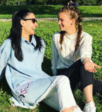 Каникулы на двоих: Маша Ефросинина уехала с дочкой в Германию