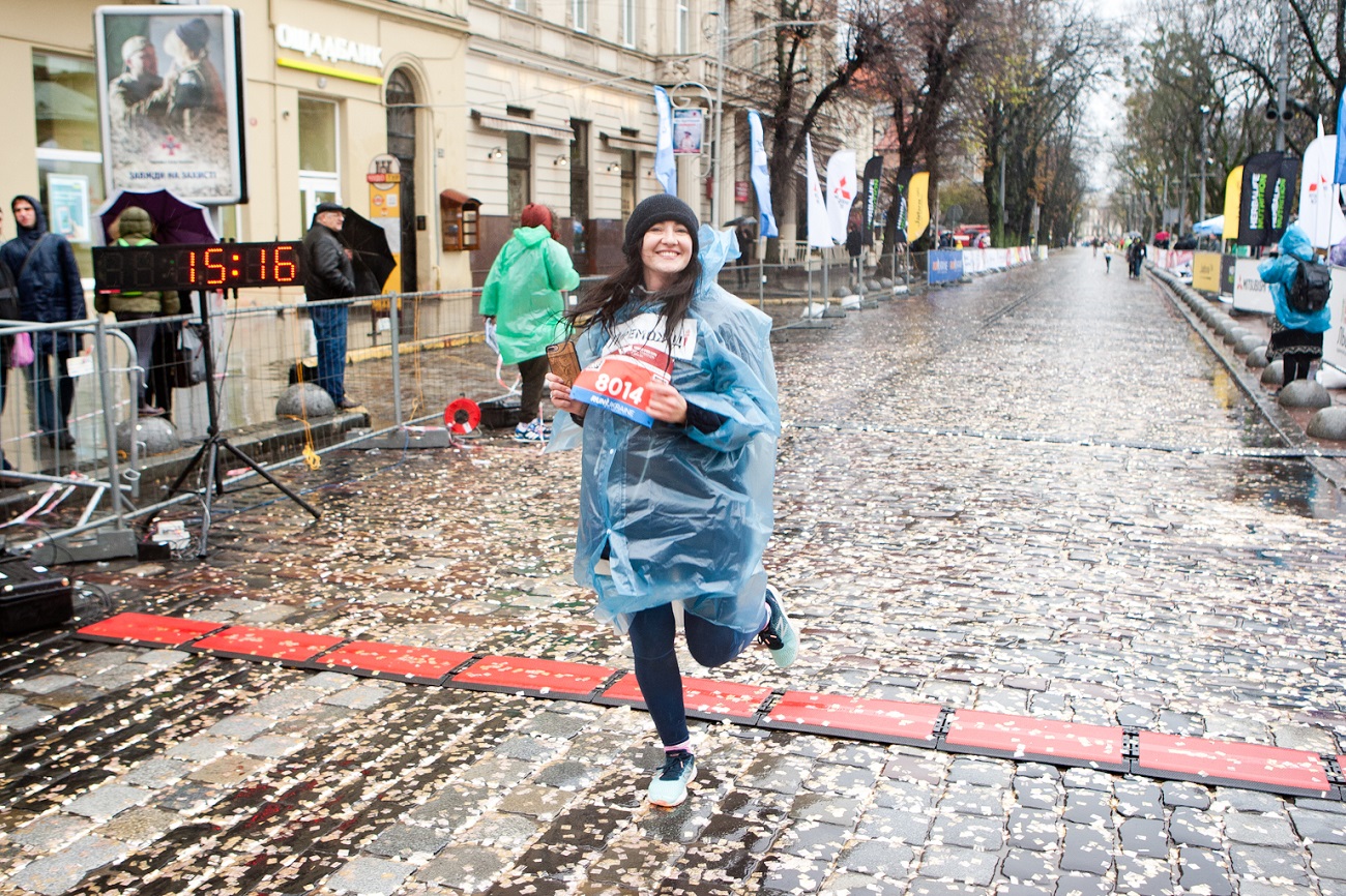 Соломия Витвицкая вместе с ветеранами АТО финишировали во львовском забеге &quot;Переможці&quot;