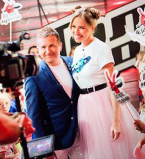 Редкие случай: Юрий Горбунов опубликовал общее фото с женой Катей Осадчей