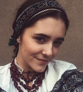 Дочь Тони Матвиенко засыпала сеть нежными фото со своим парнем