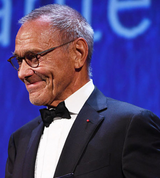 Муж Юлии Высоцкой о насилии: Мужчины должны приставать к женщинам, а женщины должны сопротивляться