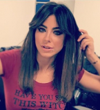 Ани Лорак показала идеальную фигуру в ошеломительном мини