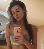 Полностью голая: виагрянка Миша Романова взбудоражила сеть откровенным снимком