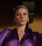 Не узнать: в сети появились первые фото Кэтрин Зета-Джонс в образе накробаронессы