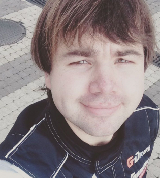 Фотофакт: Полежайкин из Папиных дочек сильно похудел и изменился до неузнаваемости