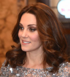 Кейт Миддлтон вышла в свет в сияющем платье Jenny Packham