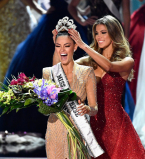 В конкурсе красоты Мисс Вселенная &ndash; 2017 победила представительница ЮАР