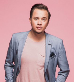 Артем Гагарин