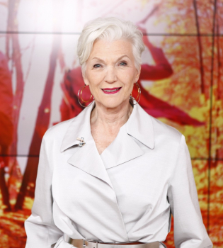 Мать Илона Маска