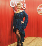 Елена Кравец разделась ради доброго дела