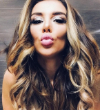 Сонная и голая: Анна Седокова поделилась эротическим фото