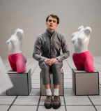 Brunettes Shoot Blondes