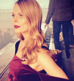 В новый год с новой прической: Ольга Фреймут кардинально поменяла образ