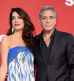 Такого еще не делал никто: Джордж и Амаль Клуни удивили пассажиров самолета, на котором летели с близнецами