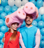 Слава Неангелы в наряде свинки Пеппы устроила грандиозный день рождения для своих детей