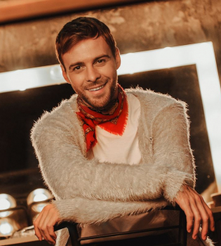 Макс Барских в фотосессии для Viva!