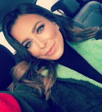 Самые сладкие объятия: Ани Лорак поделилась нежным фото с дочерью