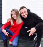 Данелия Тулешова и Monatik