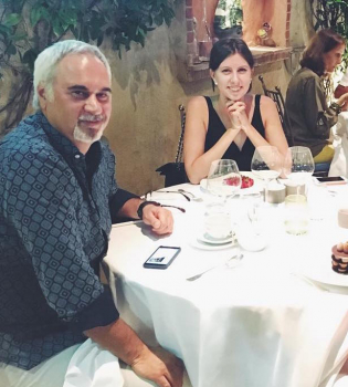 Все в сборе: Валерий Меладзе показал красавиц-дочек