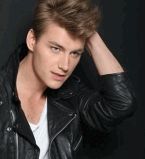 Алексей Воробьев чешет репу