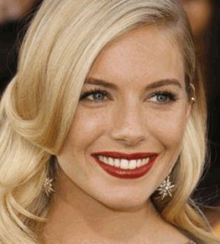 Сиенна Миллер макро