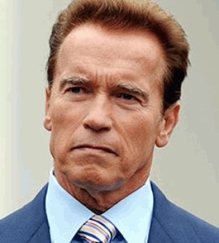 Арнольд Шварценеггер старый и грустный