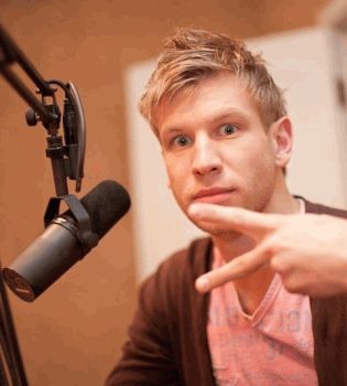 Иван Дорн и пальцы