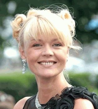 Юлия Меньшова