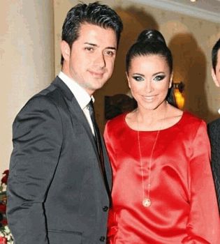 Ани Лорак со своим турецким чмужем