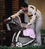 Филипп Киркоров с коляской