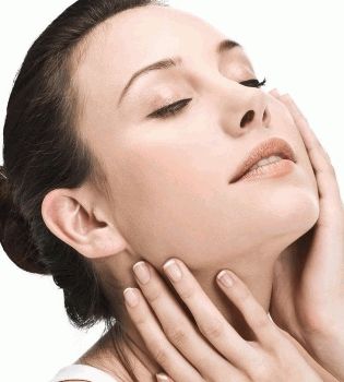 Тетка лицо авкунеюзь