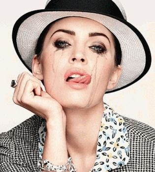 Меган Фокс в шляпо