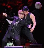 элтон джон татум