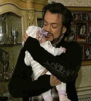 Филипп Киркоров с ребенком