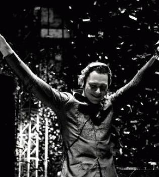 Тиесто рейтинг