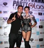 мадонна.вышиванка